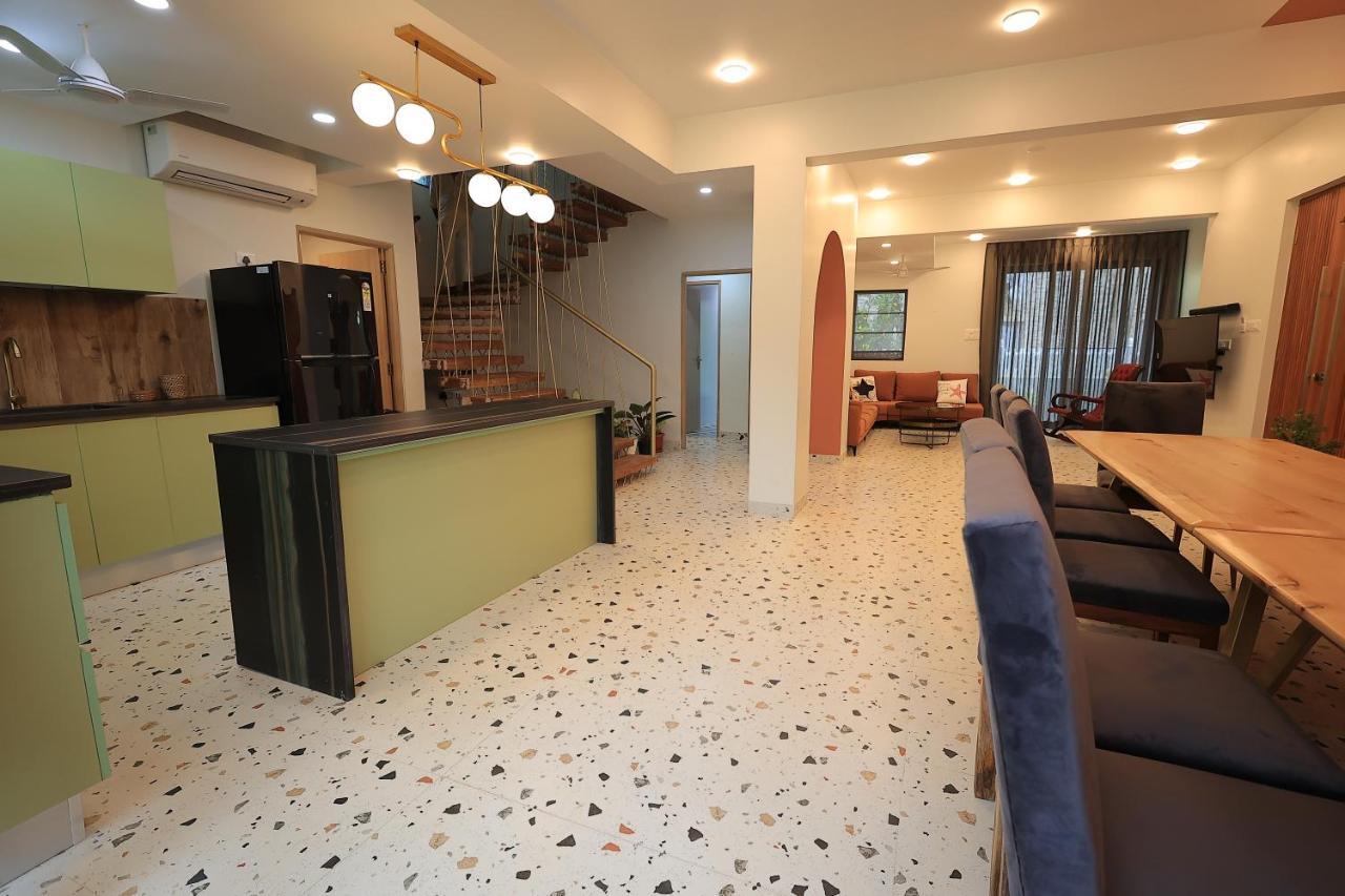 Villa Reverie - Ultra Modern Villa 200 Metres To Prestine Beach Betalbatim Dış mekan fotoğraf